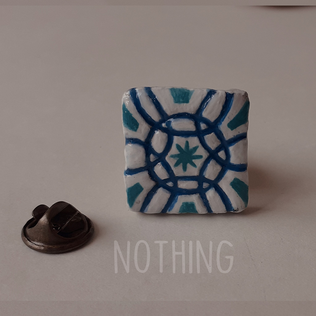 kashikari tile brooch/pin