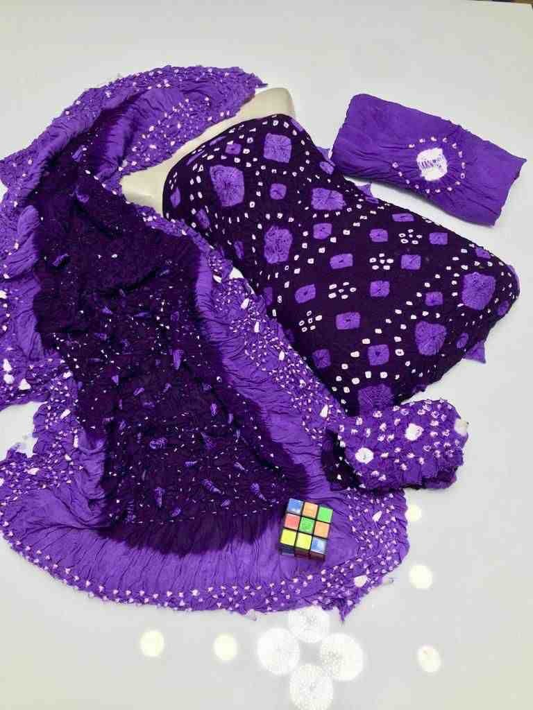 Linen Chunnri Suit (3-Piece)