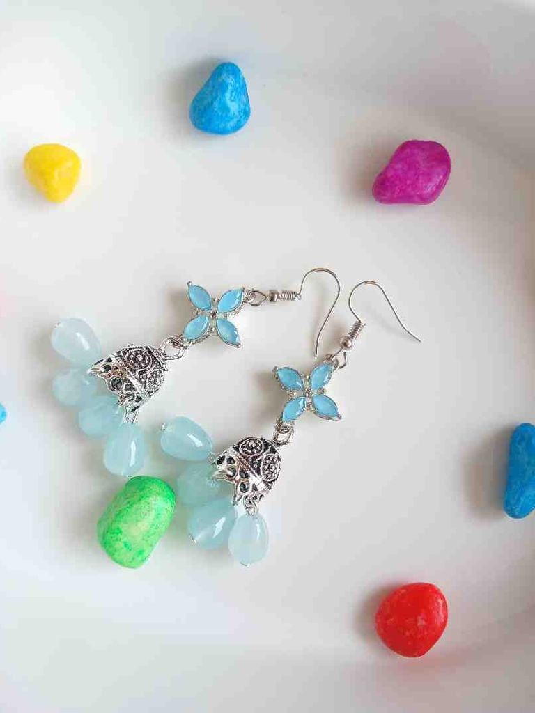 Traditional earrings 