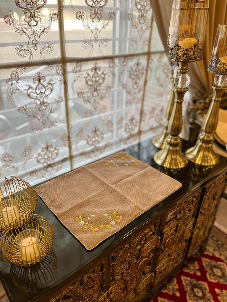 TM-25 Brown Jacquard Tray Mats