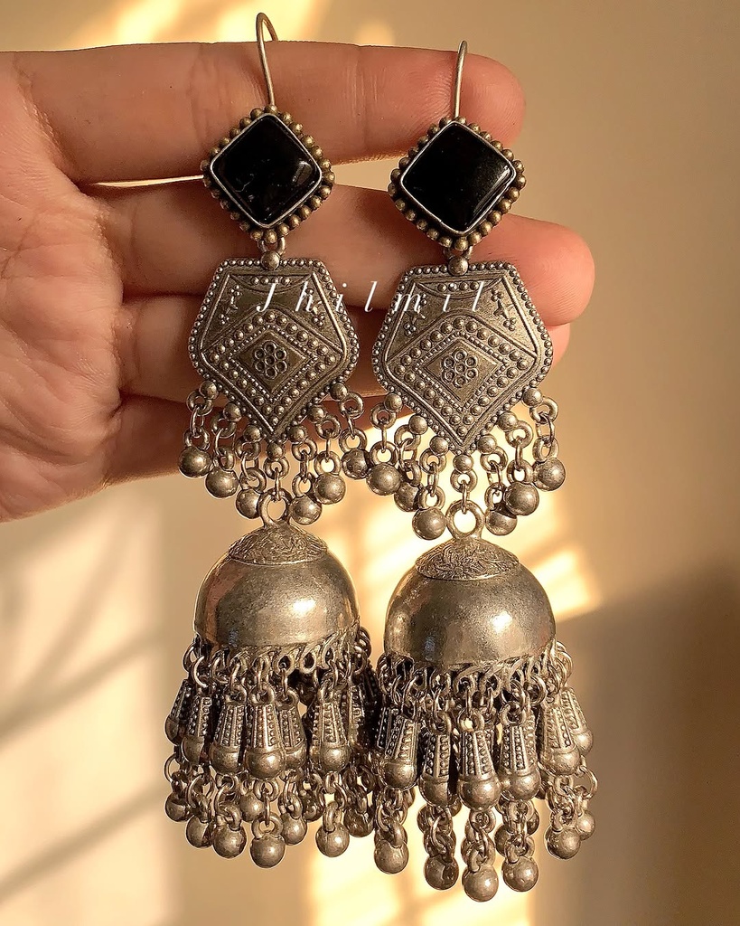 Rohma Earrings