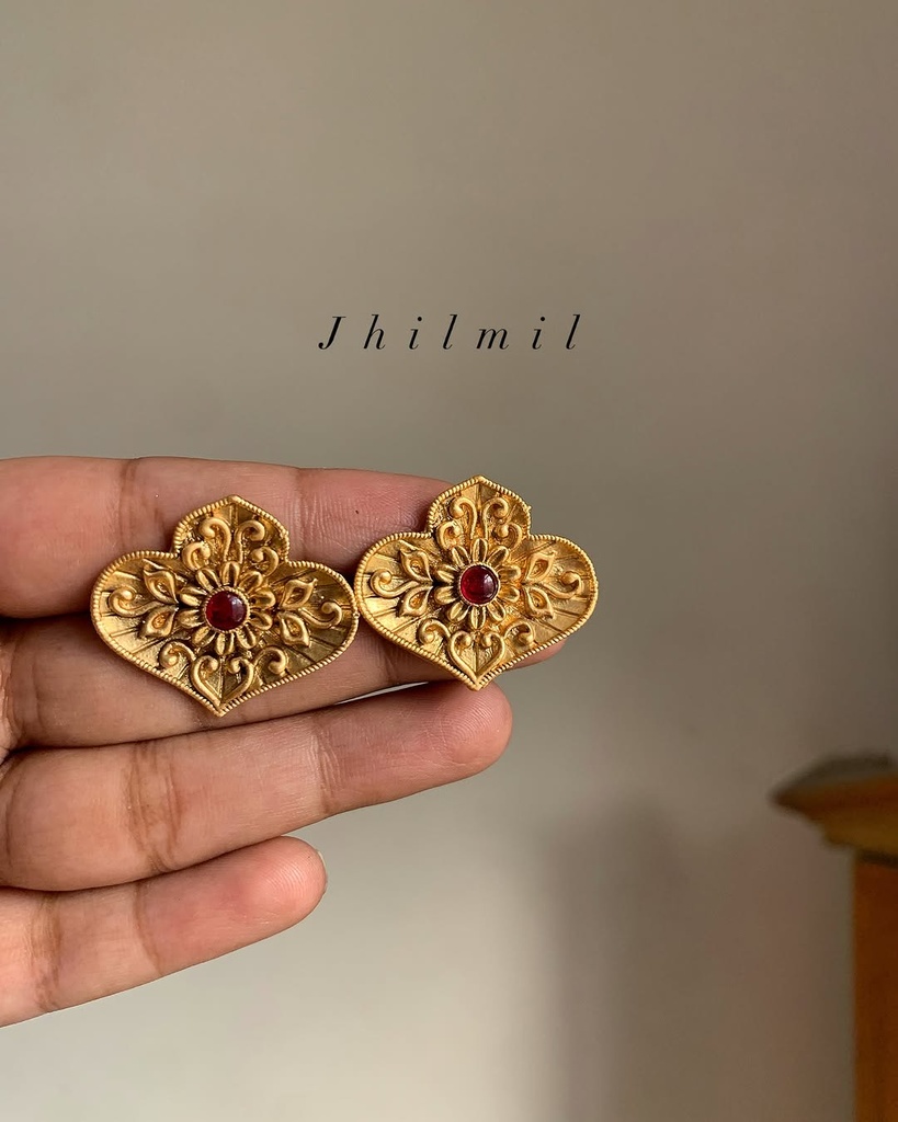 Rajwari Spade Earring