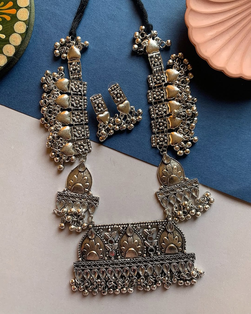 Noor-e-jahan intricate design Mala set