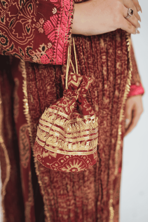 Phulkari Bahaar Pouch