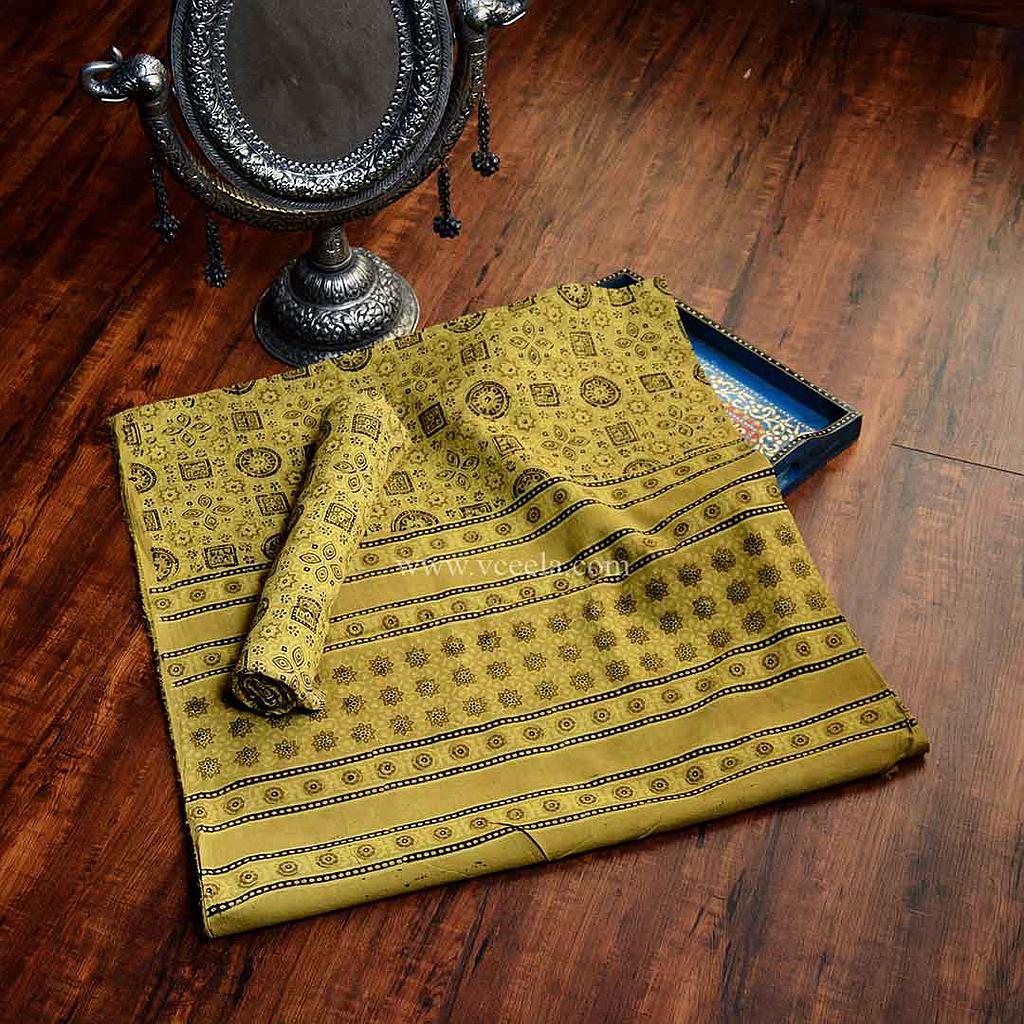 Ajrak - 2 Piece Suit     