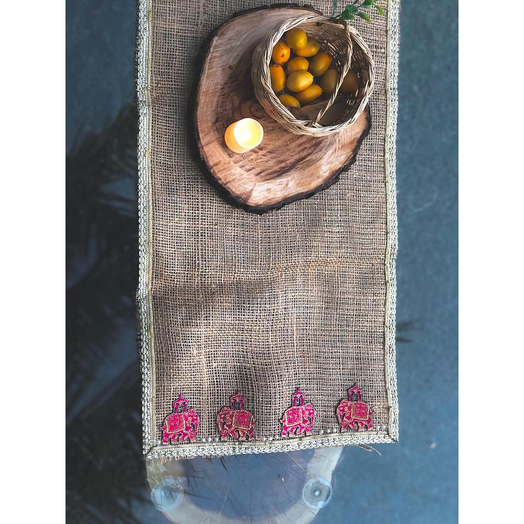 Jute crafted table mat