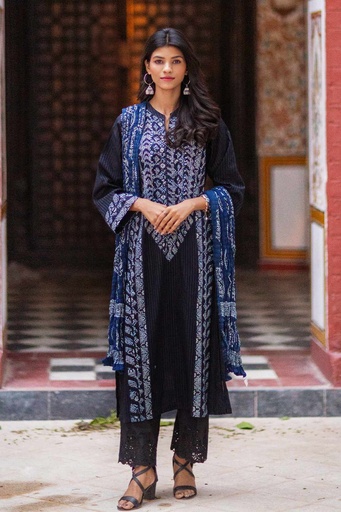 [9-k-25] Indigo Ajrak Applique Kurta