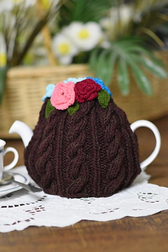 [7-kn-20] Flower Tea Cozy - Chocolate Brown