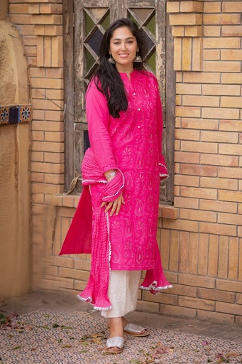 [13-k-25] Fuchsia Embroidered Kurta