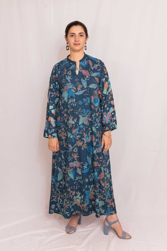 [26] kaftan with colourful embroidery