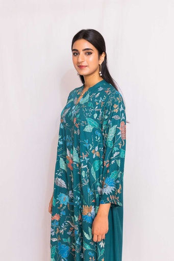 [27] kaftan with floral embroidery