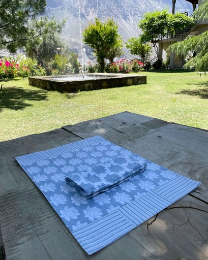 [VC-CALC-056] Dusty Blue Lotus Placemat Set
