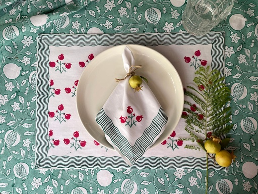 [VC-CALC-059] Pomegranate Placemat Set