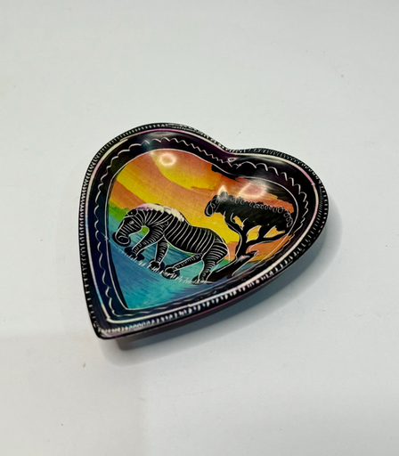 [VC-NUQ-015] Heart Shaped Trinket With Zebra Painting