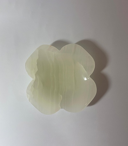 [VC-NUQ-NQMFLTWHT28] Flower Shaped Trinket