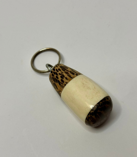 [VC-NUQ-237] Handcarved Ivory & Wooden Keychains