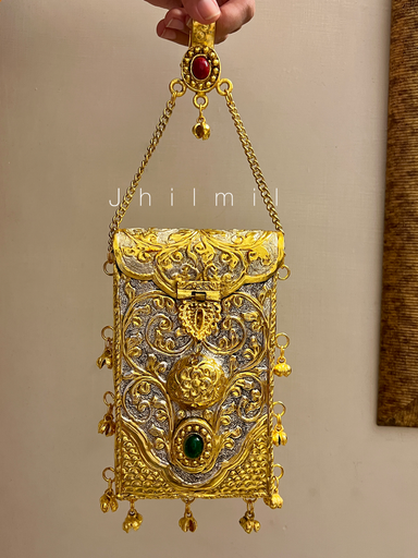 [VC-JHIL-027] Sunehri Glow Clutch - Design 1