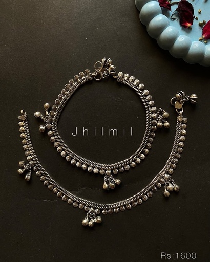 [VC-JHIL-047] Round Ghungroo hanging Pazaib Pair