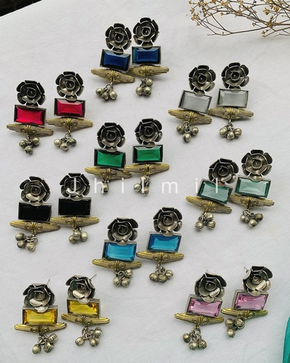 [VC-JHIL-099] Dual tone floral oxidized earrings