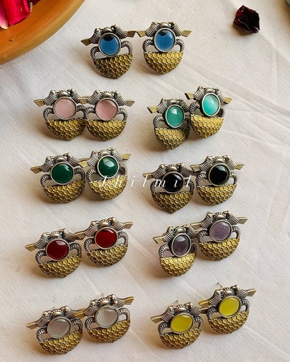 [VC-JHIL-112] Chirya Dual tone Ear Candy