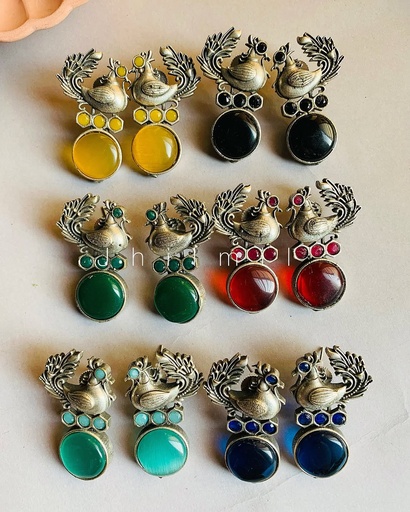 [VC-JHIL-327] Morni Stone Drop ear candy