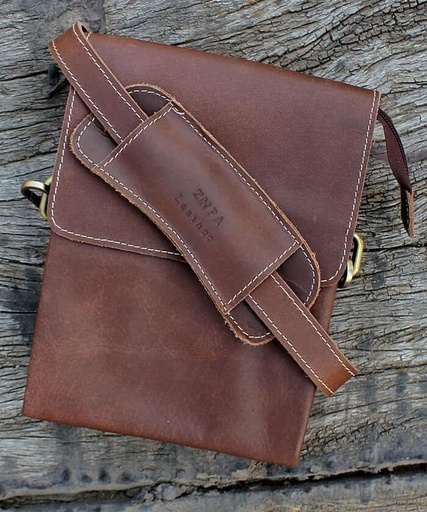 [VC-ZNFA-041] Messenger – Reddish Brown
