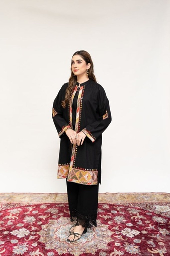 [8.G.25] THREADED MIDNIGHT GOWN