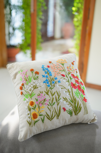 [4.CC.26] FloraStitch Cushion Cover