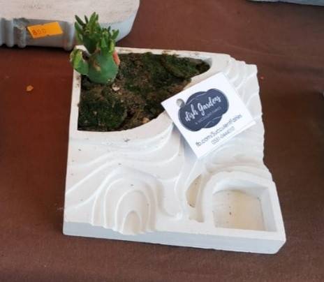 [PK0849-HM-PLN-005029] The Contour - White