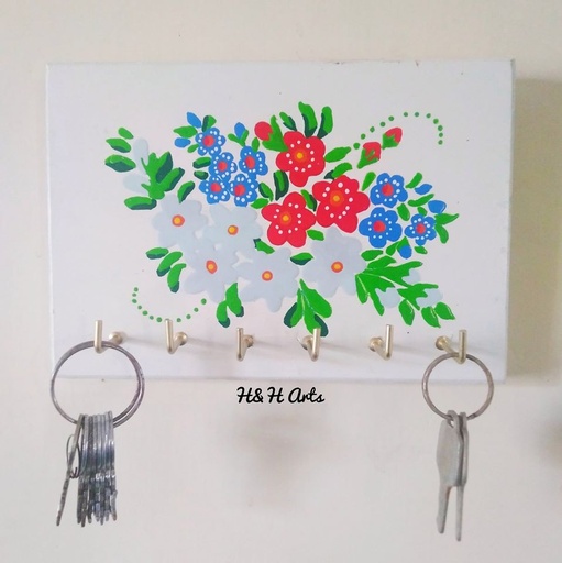[PK1048-HM-WLH-009042] Hand Painted Keys Holder